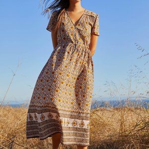 NWT Dawn dress in Golden Sunflower